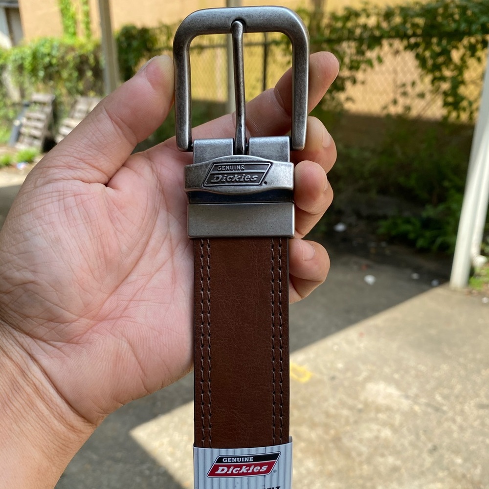 Dickies reversible men’s belt NWT
